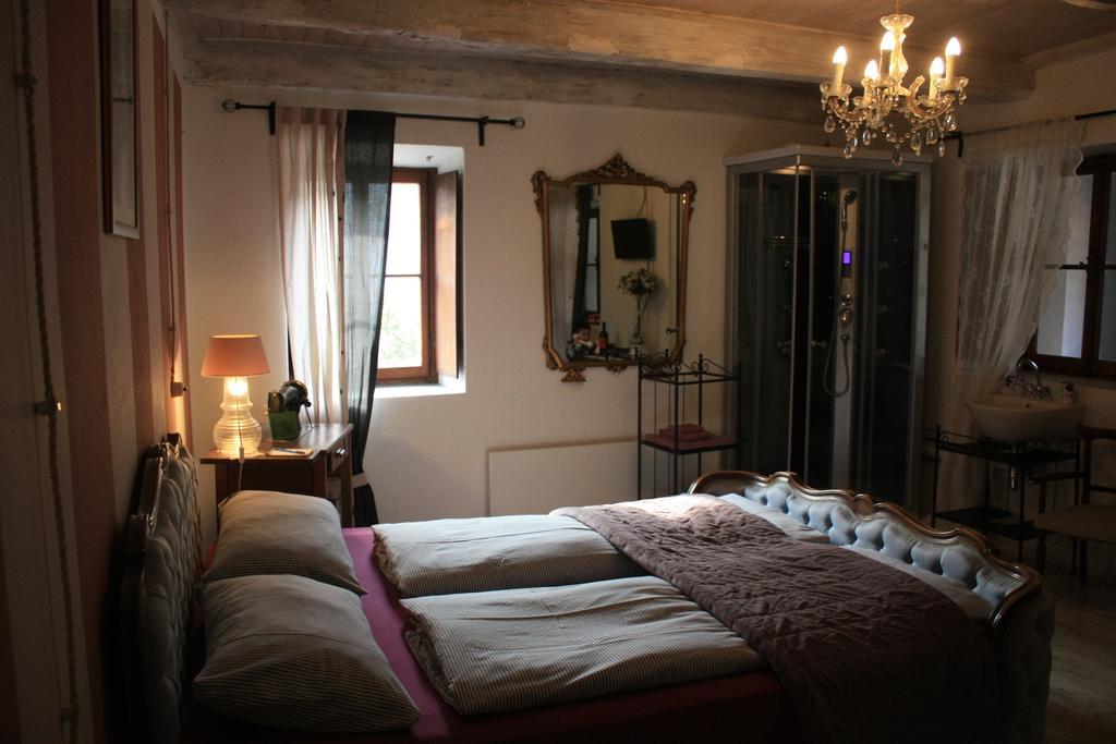 Affittacamere Casa Archi لوزون الغرفة الصورة